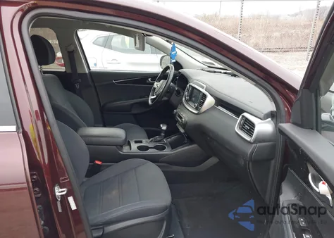 2020 Kia Sorento 3.3L S из США, поврежденный, VIN 5XYPGDA56LG647657